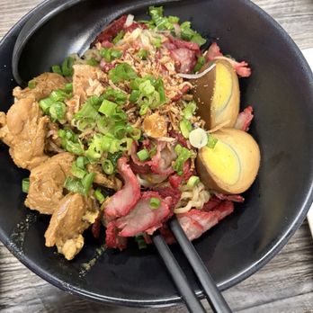 Borneo Eatery - Hokkien Mie - Indonesian Near Me - Alhambra, California