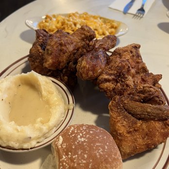 Dinah's Chicken - The big chicken dinner with mashed potatoes Mac and cheese and side of pineapple coselaw - Chicken Shop Near Me - Glendale, California