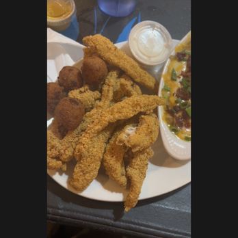 Willie's Restaurant and Bar - Catfish plate/platter with hush puppies and loaded baked potato - New American Near Me - Baton Rouge, Louisiana