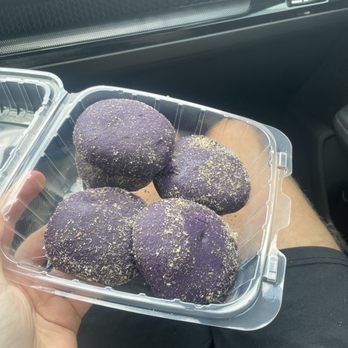 Kabayan Bites - Ube Pandesal - Coffee & Tea Near Me - Rocky Mount, North Carolina
