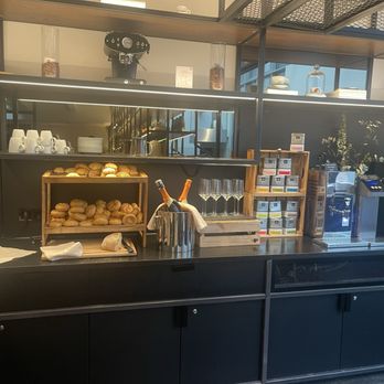 Le Méridien Vienna - Breakfast area - Hotels Near Me - Vienna, 9 Le Méridien Vienna - Breakfast area - Hotels Near Me - Vienna, 9