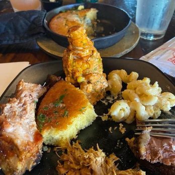 Whiskey 'N Rye Smokehouse - Jalapeño Cornbread, Mac & Cheese, Elote Corn, BBQ Brisket, Ribs and Pulled Pork - Barbeque Near Me - Solvang, California Whiskey 'N Rye Smokehouse - Jalapeño Cornbread, Mac & Cheese, Elote Corn, BBQ Brisket, Ribs and Pulled Pork - Barbeque Near Me - Solvang, California