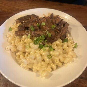 The Woods House Historic Pub - Pot roast Mac - Pubs Near Me - Pittsburgh, Pennsylvania The Woods House Historic Pub - Pot roast Mac - Pubs Near Me - Pittsburgh, Pennsylvania