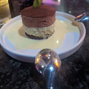 Oku - Chocolate cake - Sushi Bars Near Me - Santa Barbara, California Oku - Chocolate cake - Sushi Bars Near Me - Santa Barbara, California