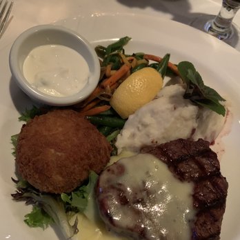 Colington Cafe - American Near Me - Kill Devil Hills, North Carolina