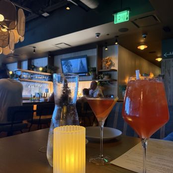 Earls Kitchen + Bar - New American Near Me - Fort Lauderdale, Florida Earls Kitchen + Bar - New American Near Me - Fort Lauderdale, Florida