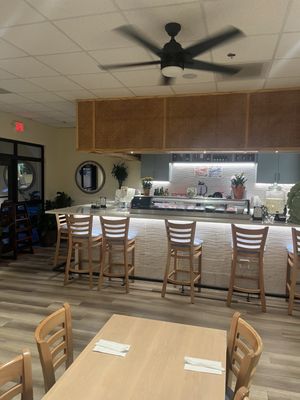 Mei Thai Restaurant & Sushi Bar by null