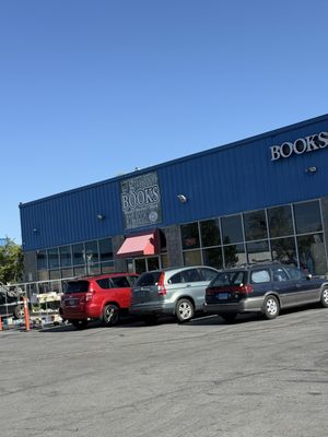 Grassroots Books by null
