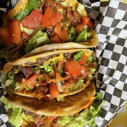 The Combs Store & Cafe - Smashburger Tacos