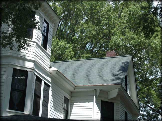 Slide of Kreunen Construction and Restoration