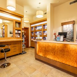 Afterglow Spa - Welcoming front desk.