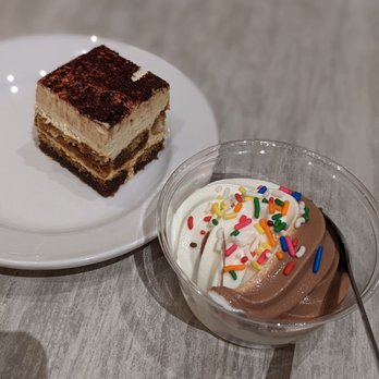 The Buffet at Mount Airy - two desserts - Buffets Near Me - Mount Pocono, Pennsylvania The Buffet at Mount Airy - two desserts - Buffets Near Me - Mount Pocono, Pennsylvania