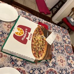 Marco's Pizza - Deluxe Pizza!