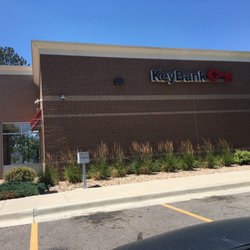 Keybank - East side signage and entrance