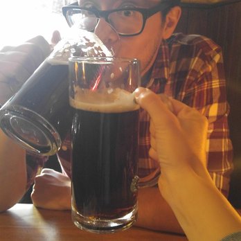 Metzer Eck - HUGE BEERS, TINY PRICES, YES!!! - Dive Bars Near Me - Berlin, BE Metzer Eck - HUGE BEERS, TINY PRICES, YES!!! - Dive Bars Near Me - Berlin, BE
