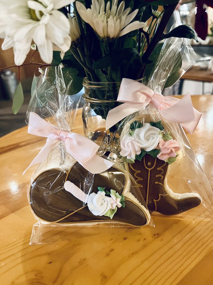 Sweet Marie's Cookie and Coffee House Logo