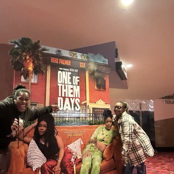 REGAL EDWARDS GREENWAY GRAND PALACE - Updated May 2025 - 350 Photos