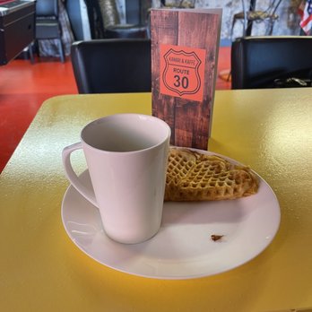 Kanari & Kaffe - Cafeteria Near Me - Støren