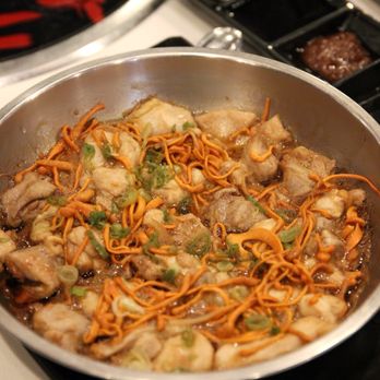 Tastee Steam Kitchen - Chicken with cordyceps flower - Seafood Near Me - Oakland, California Tastee Steam Kitchen - Chicken with cordyceps flower - Seafood Near Me - Oakland, California