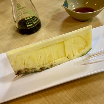 Mioki Sushi - Complimentary pineapple at the end of dinner - Sushi Bars Near Me - Fremont, California