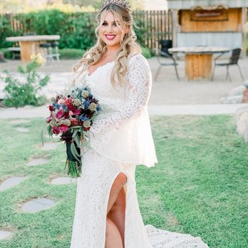 Sew Elegant Bridal Veils and Alterations - Bridal Near Me - Bakersfield, California Sew Elegant Bridal Veils and Alterations - Bridal Near Me - Bakersfield, California