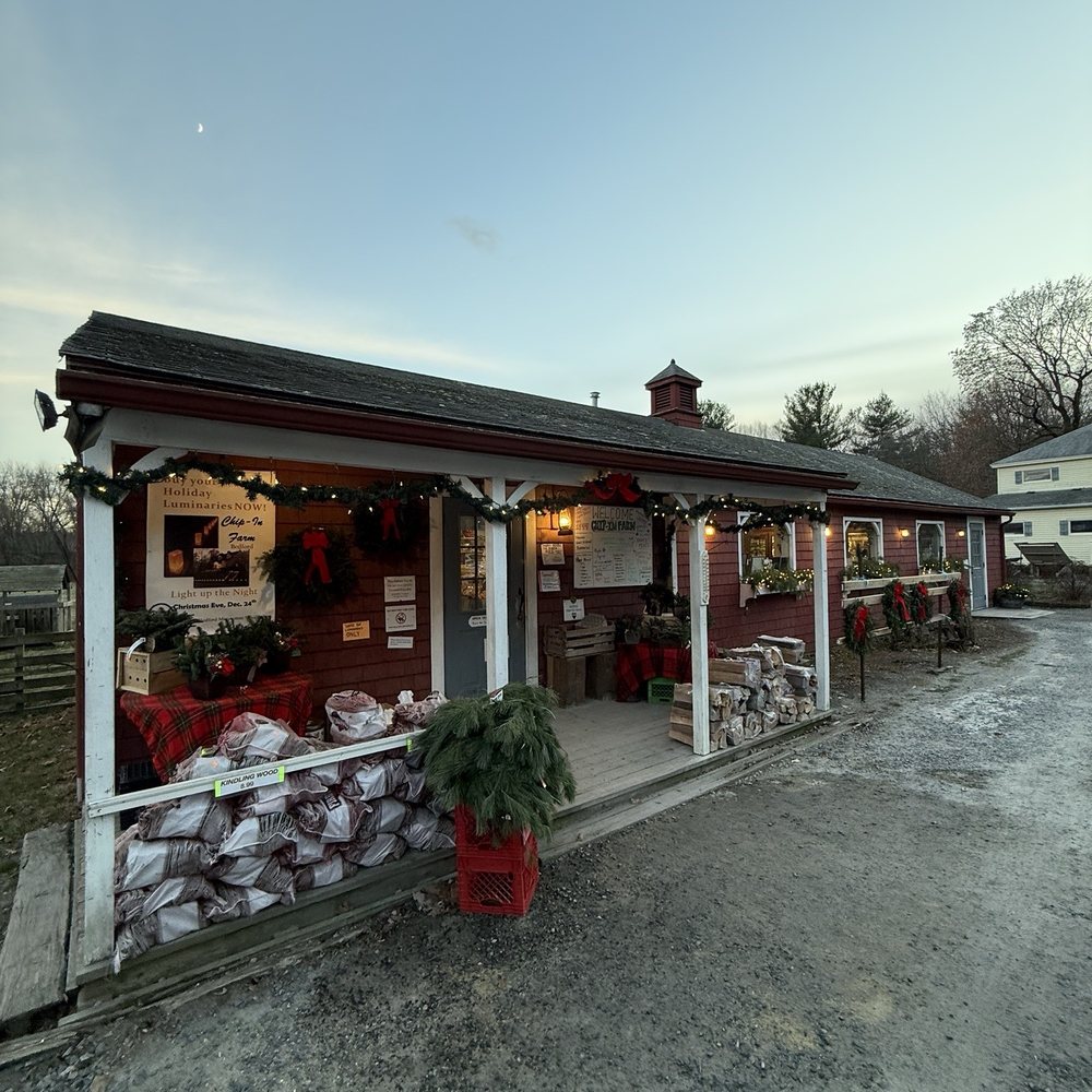 Chip-In Farm - Outside - Farmers Market Near Me - Bedford, Massachusetts Chip-In Farm - Outside - Farmers Market Near Me - Bedford, Massachusetts