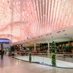 Westfield Mall of Scandinavia - Ljusspel i taket