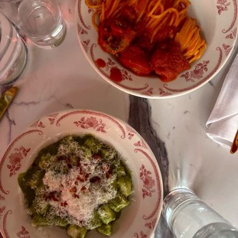 Mama’s on Main - Pesto gnocchi Spaghetti & meatballs - Wine Bars Near Me - Covington, Kentucky