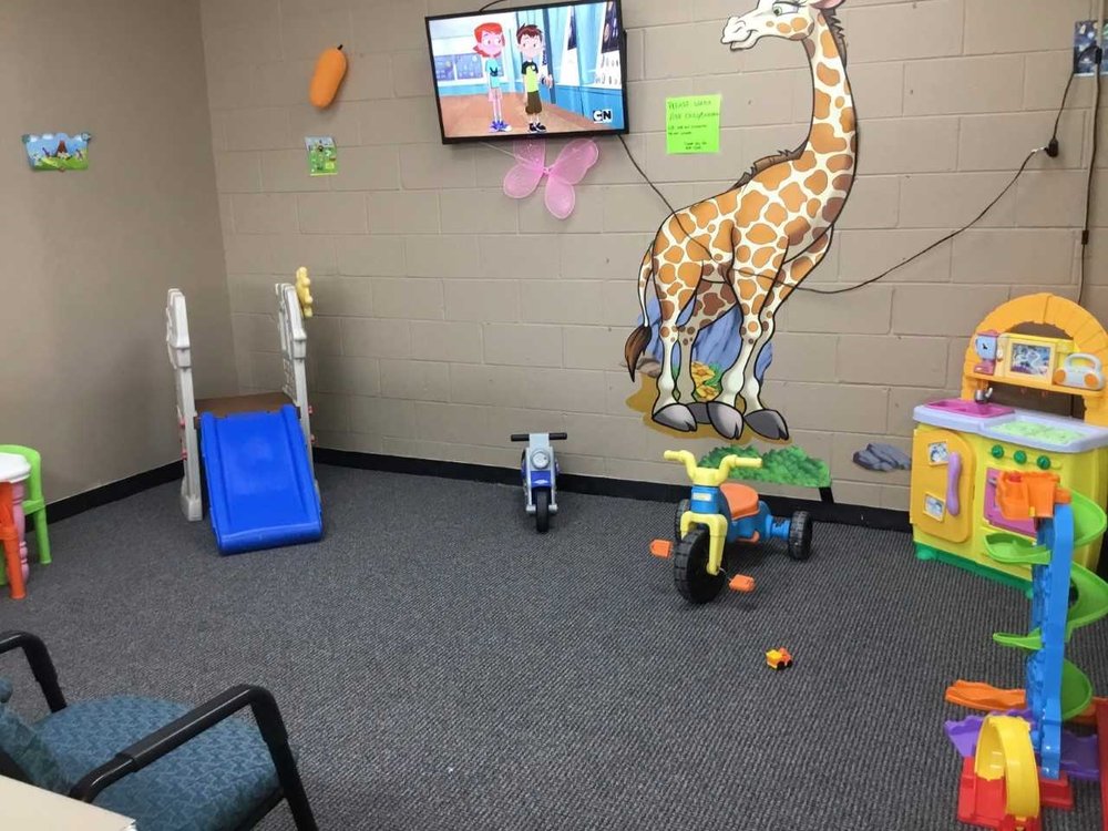 TRI CITY COIN LAUNDRY Updated June 2024 38 Photos 31278 Michigan