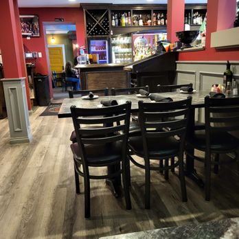 Joe Boccardi's Ristorante - Pizza Near Me - Eureka, Missouri