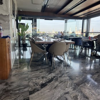 Grace Rooftop Restaurant - Cafes Near Me - İstanbul, 34 Grace Rooftop Restaurant - Cafes Near Me - İstanbul, 34