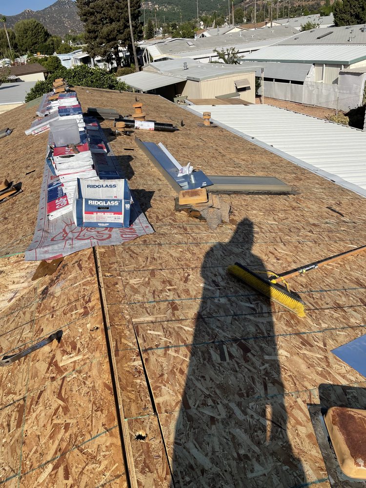 Slide of Alvarez Roofing