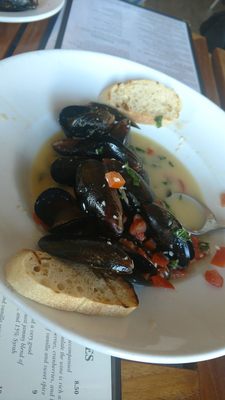 Cottonwood on the Greens by null