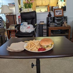 Steakburger with cheese