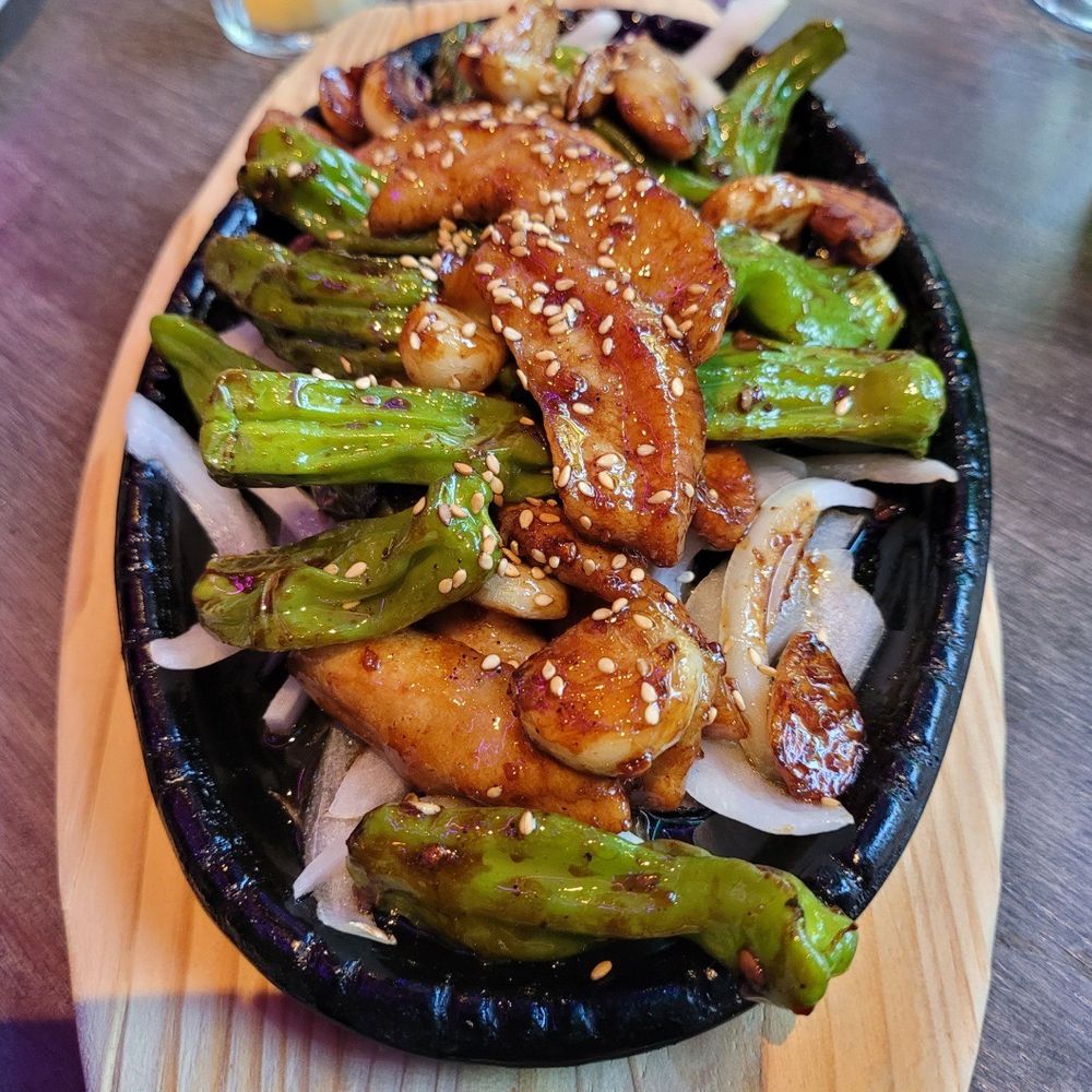 Urban Pocha - Stir fried pork jowl with shishito pepper - Korean Near Me - Pasadena, California Urban Pocha - Stir fried pork jowl with shishito pepper - Korean Near Me - Pasadena, California