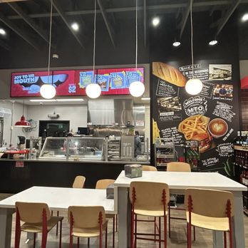 Sheetz - Hot food area - Convenience Stores Near Me - Bethlehem, Pennsylvania