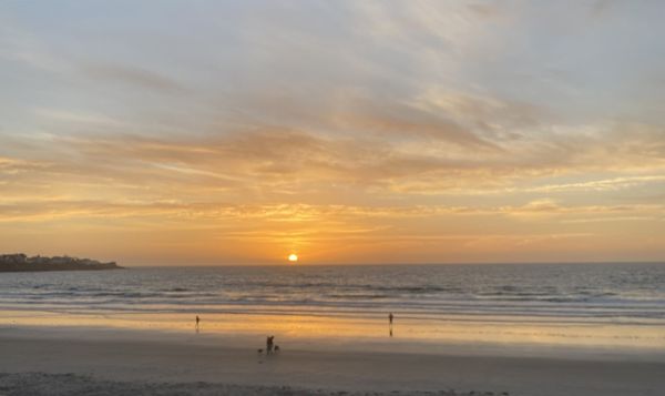 Stones Throw Hotel and Restaurant by null