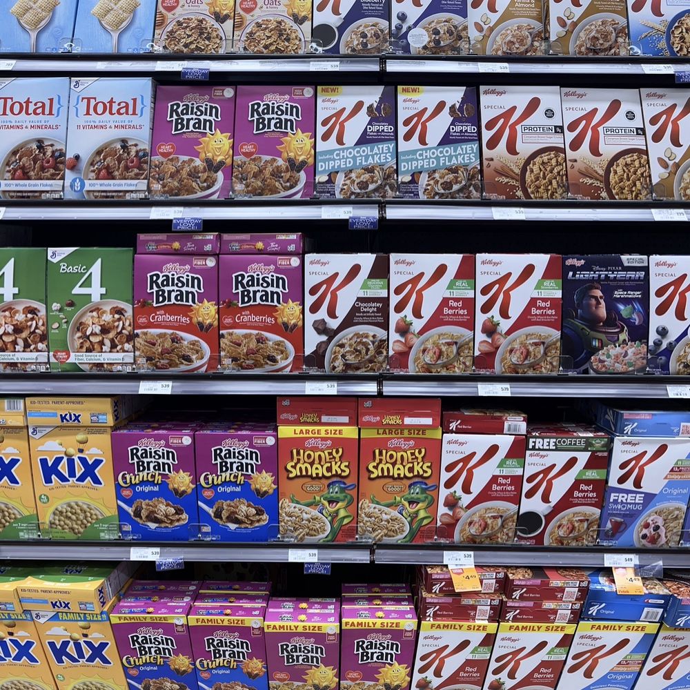 Pete's Market - Cereal Heaven - Grocery Near Me - Evergreen Park, Illinois