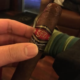 La flor Dominicana. La flor Dominicana.