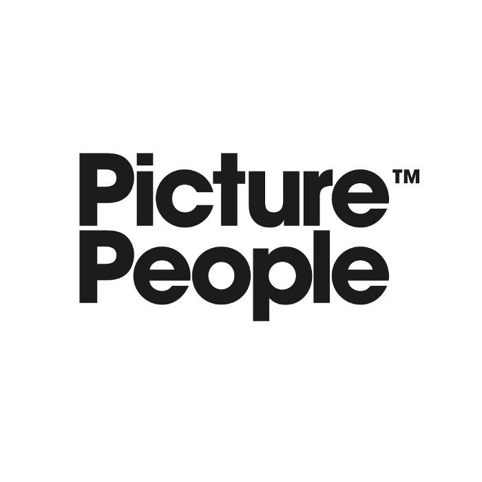 Picturepeople Fotostudio Ernst August Galerie Session Photography Ernst August Platz 2 Mitte Hanover Niedersachsen Germany Phone Number Yelp