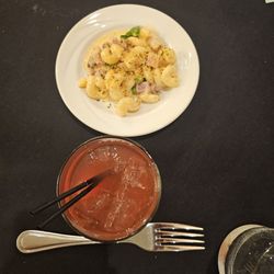 The Highland Manor - FOOD