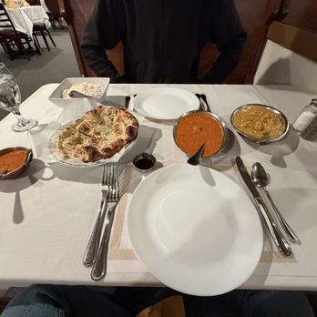 Taj Palace Indian Restaurant - Chicken Korma, Chicken Butter Masala, Garlic Naan - Indian Near Me - Louisville, Kentucky Taj Palace Indian Restaurant - Chicken Korma, Chicken Butter Masala, Garlic Naan - Indian Near Me - Louisville, Kentucky