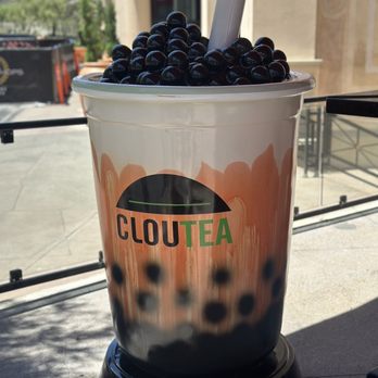 Cloutea - Decor outside the stand - Bubble Tea Near Me - Las Vegas, Nevada Cloutea - Decor outside the stand - Bubble Tea Near Me - Las Vegas, Nevada