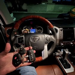 America Locksmith Las Vegas - Llaves para Tacoma Toyota