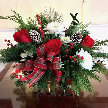 Imondi Florist - Sleigh underneath - Florists Near Me - Pawtucket, Rhode Island