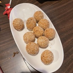 Sesame balls Sesame balls