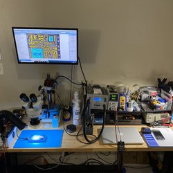 University Phone & Mac Repair