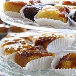 Casa De Castro - Definitely the best Cakes in the area