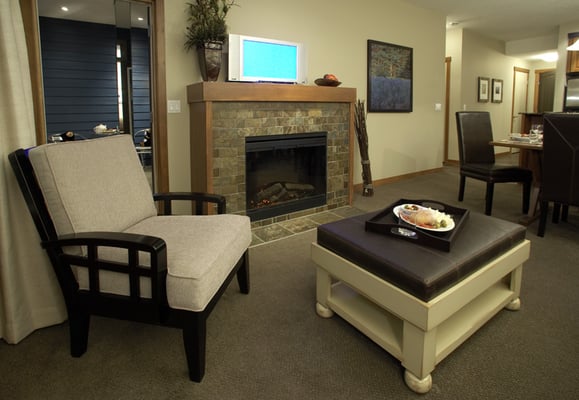 Blackstone Mountain Lodge by CLIQUE by null