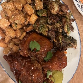 Tupelo Honey Southern Kitchen & Bar - Southern Fried Chicken - Southern Near Me - Asheville, North Carolina Tupelo Honey Southern Kitchen & Bar - Southern Fried Chicken - Southern Near Me - Asheville, North Carolina